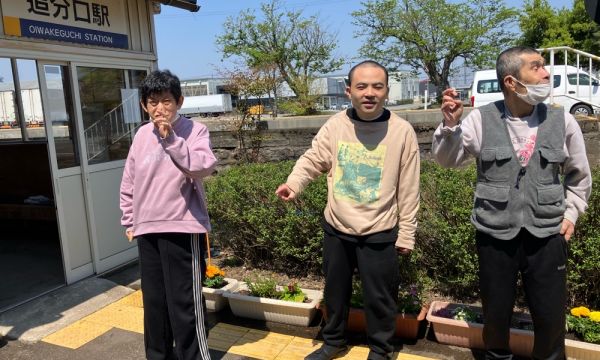駅舎清掃に行きました！