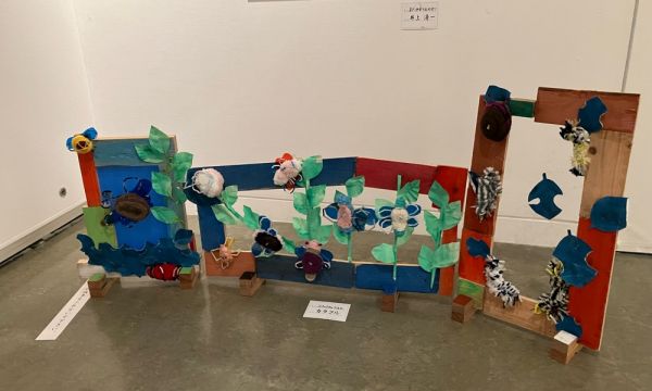 市美展の見学に行きました(^^)/