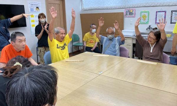卓球バレーでバンザイ🙌